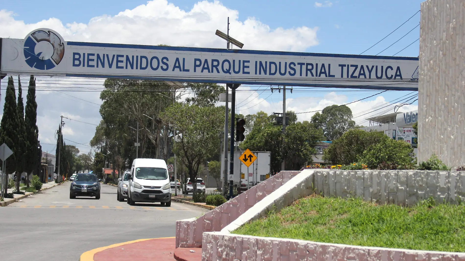 INDUSTRIALES F WEN (1)